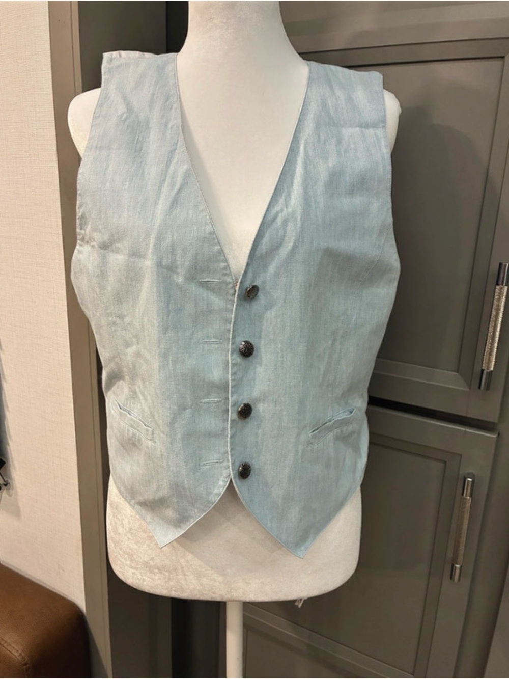 Leslie Fay Light Blue Women's Linen Vest
